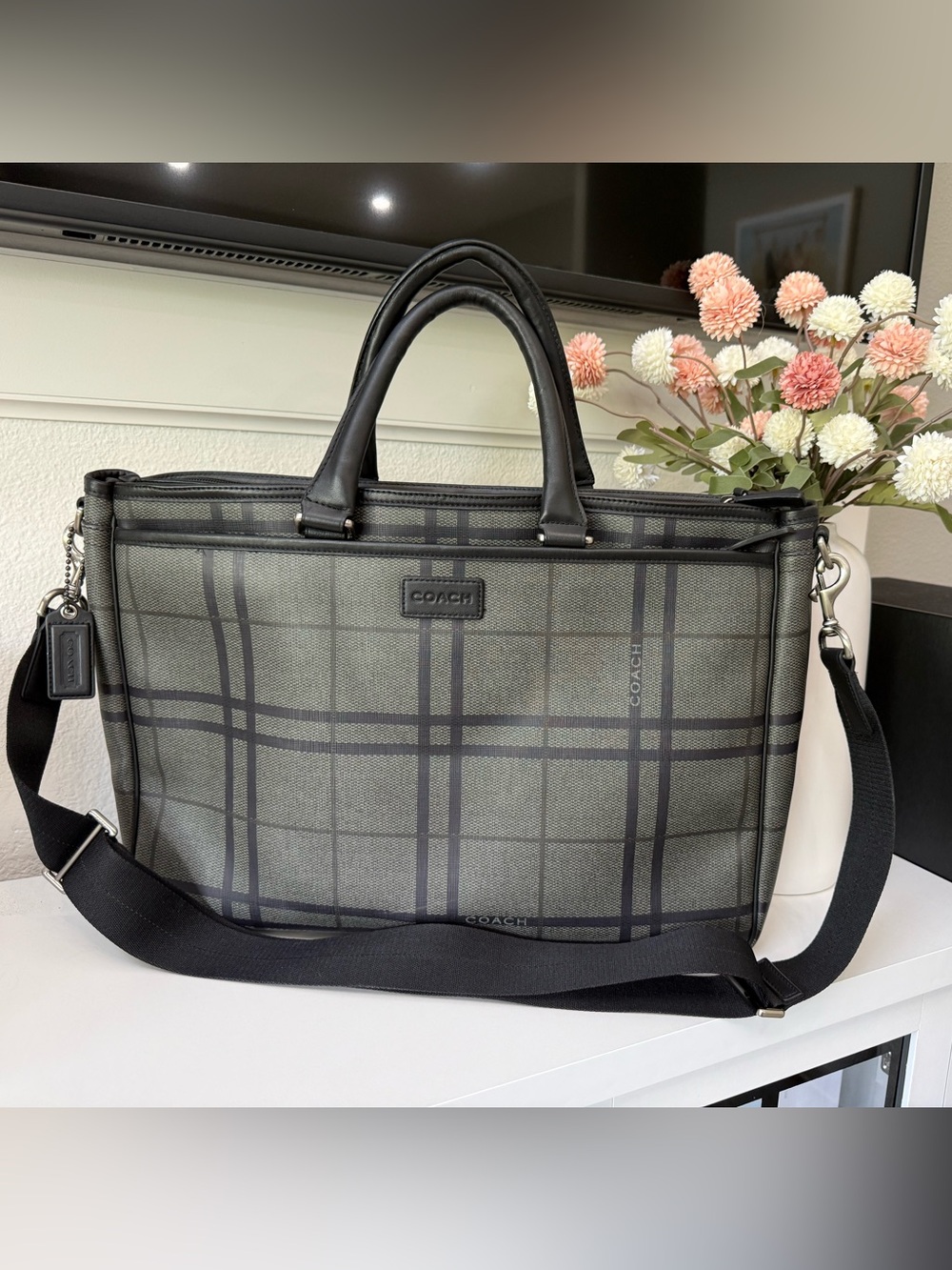 Coach $398 RETAIL! F71072 Gray Black Tattersall
Metro Briefcase Laptop Work Tote